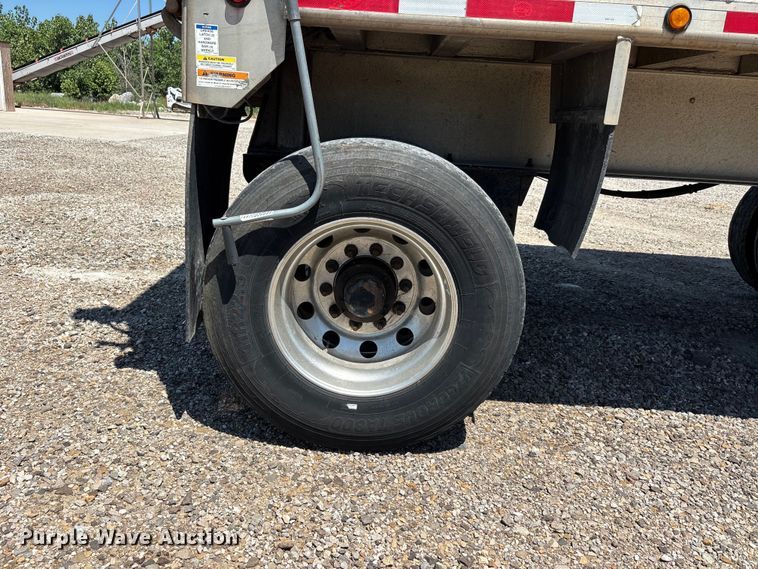 image for item ER3121 2014 MAC Trailer Manufacturing end dump trailer
