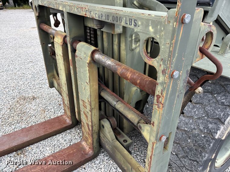 image for item ER3132 Hyster H155XL forklift