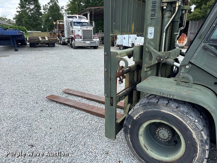 image for item ER3132 Hyster H155XL forklift