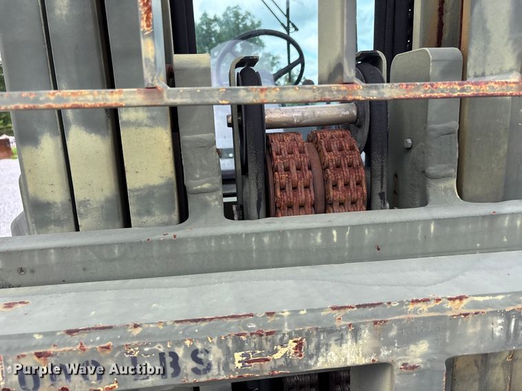image for item ER3132 Hyster H155XL forklift