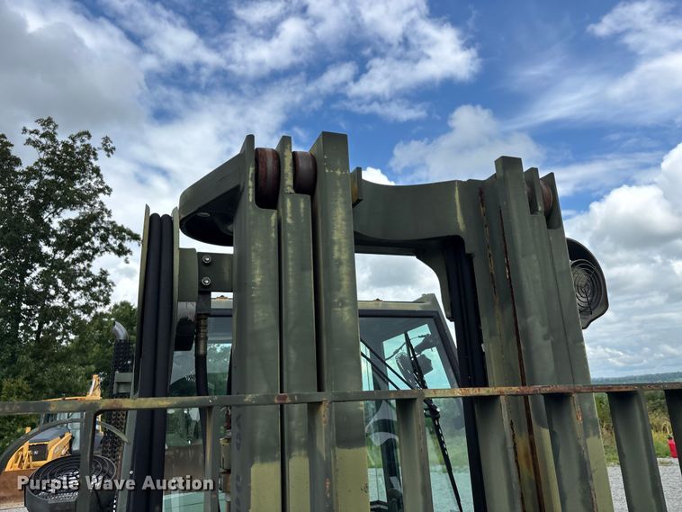 image for item ER3132 Hyster H155XL forklift