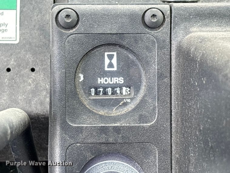image for item ER3132 Hyster H155XL forklift
