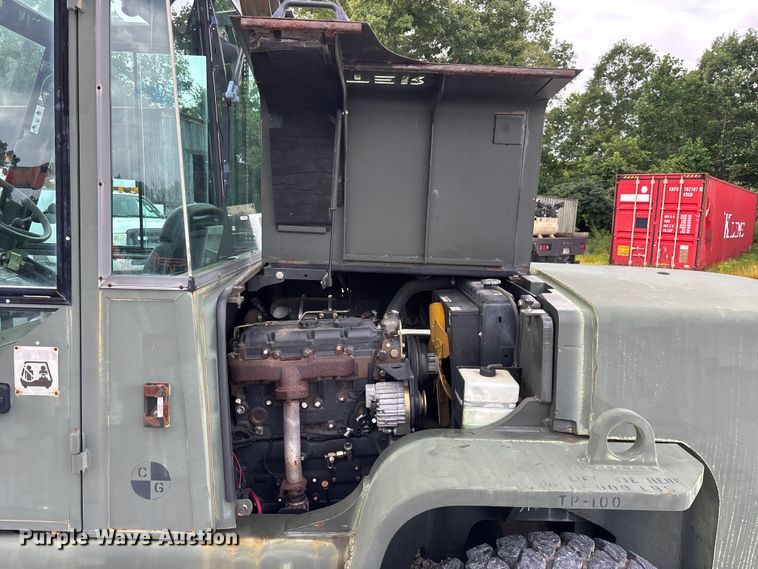 image for item ER3132 Hyster H155XL forklift