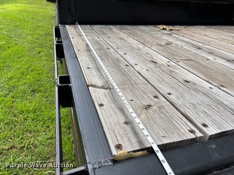 image for item ER3139 2001 Ledwell & Son's Enterprises 1L9 drop deck equipment trailer