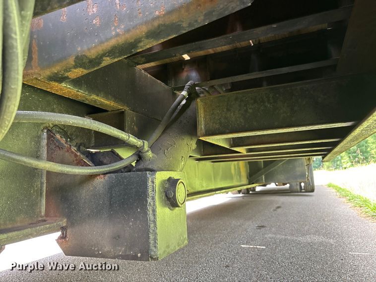 image for item ER3139 2001 Ledwell & Son's Enterprises 1L9 drop deck equipment trailer