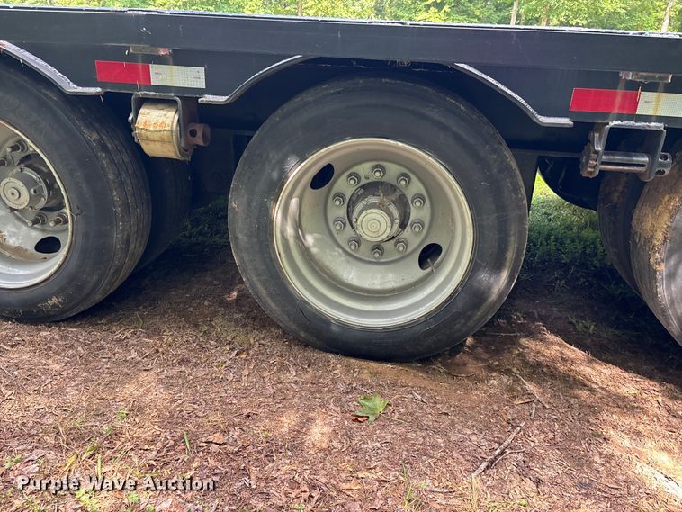 image for item ER3139 2001 Ledwell & Son's Enterprises 1L9 drop deck equipment trailer