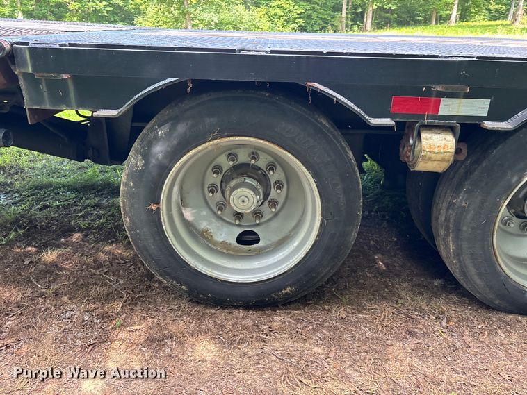 image for item ER3139 2001 Ledwell & Son's Enterprises 1L9 drop deck equipment trailer