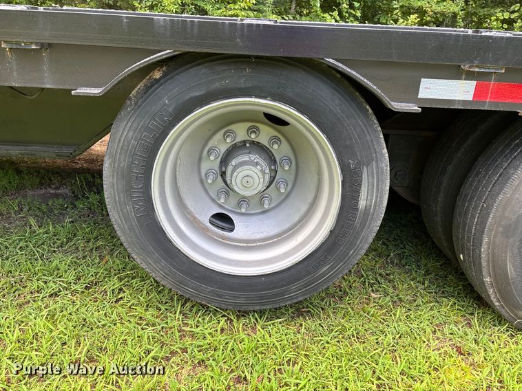 image for item ER3139 2001 Ledwell & Son's Enterprises 1L9 drop deck equipment trailer