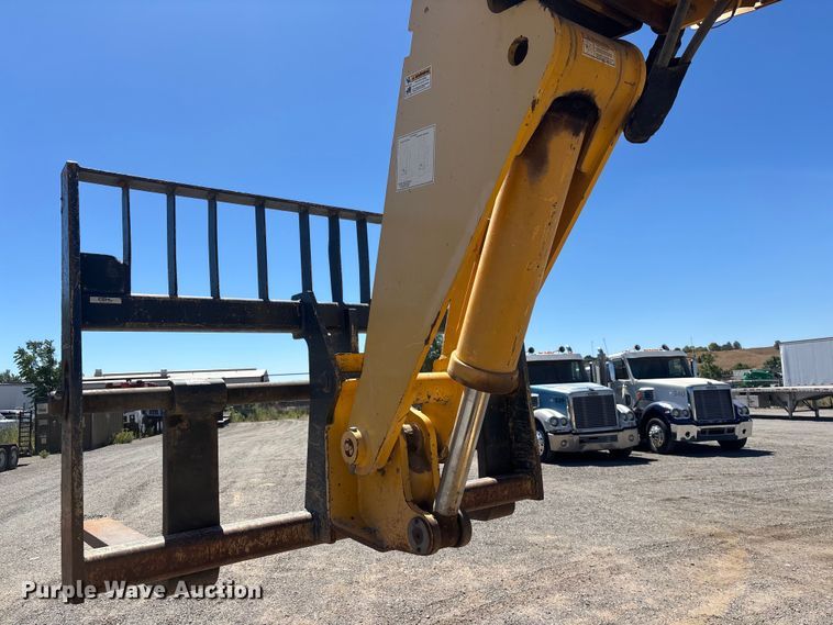 image for item ER7679 Gehl DL12-40 telehandler
