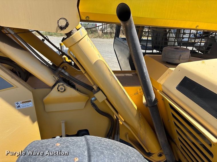 image for item ER7679 Gehl DL12-40 telehandler