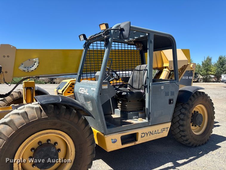 image for item ER7679 Gehl DL12-40 telehandler