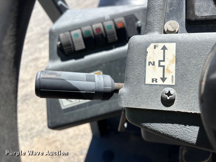 image for item ER7679 Gehl DL12-40 telehandler