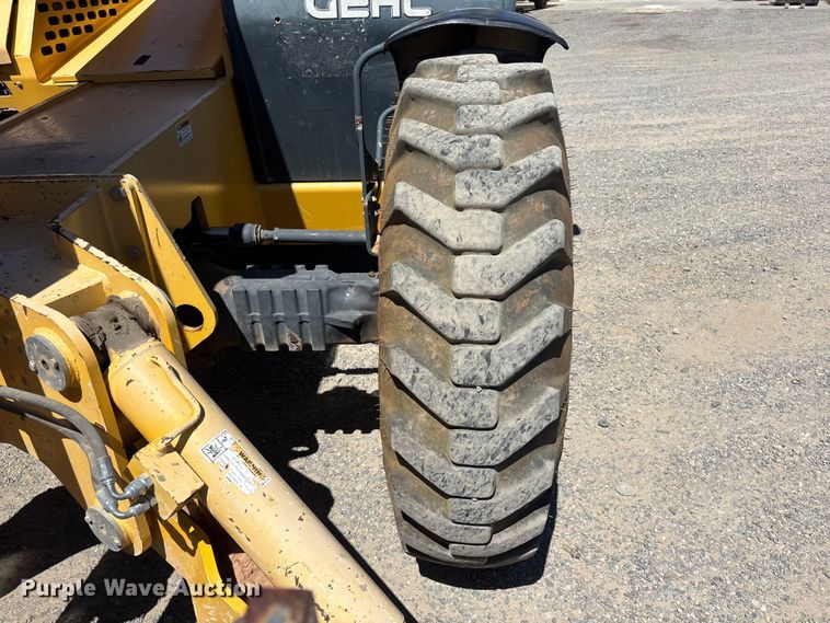 image for item ER7679 Gehl DL12-40 telehandler