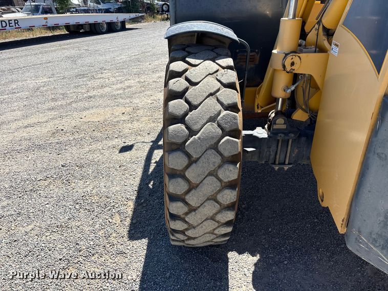 image for item ER7679 Gehl DL12-40 telehandler