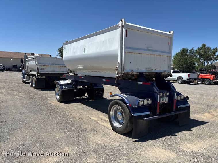 image for item ER7683 2006 Freightliner Coronado dump truck