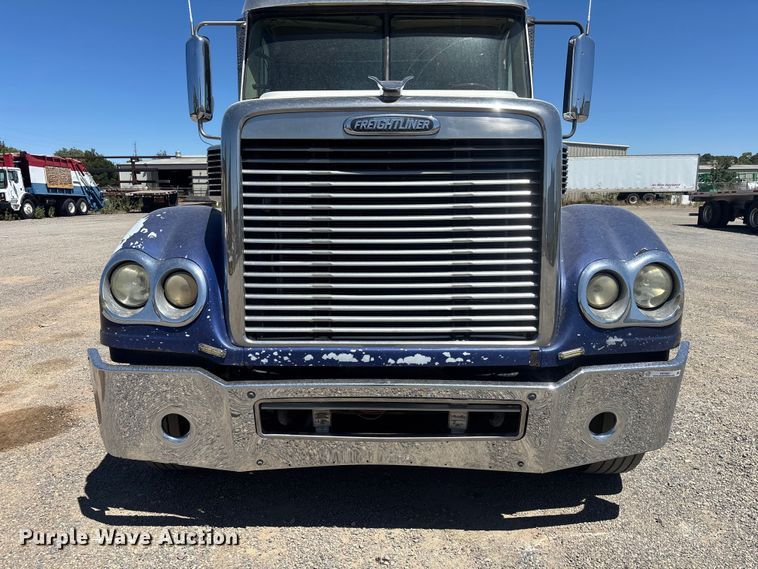 image for item ER7683 2006 Freightliner Coronado dump truck