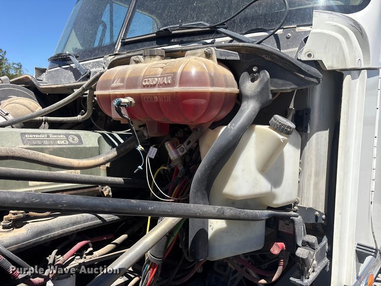 image for item ER7683 2006 Freightliner Coronado dump truck