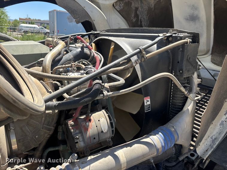 image for item ER7683 2006 Freightliner Coronado dump truck