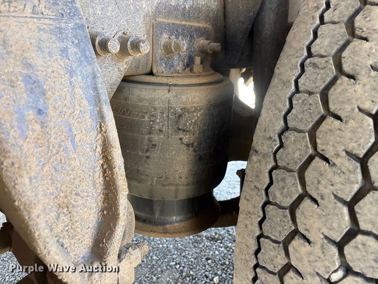image for item ER7683 2006 Freightliner Coronado dump truck