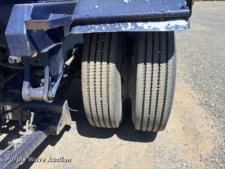 image for item ER7683 2006 Freightliner Coronado dump truck