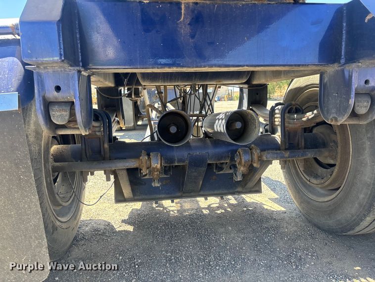 image for item ER7683 2006 Freightliner Coronado dump truck