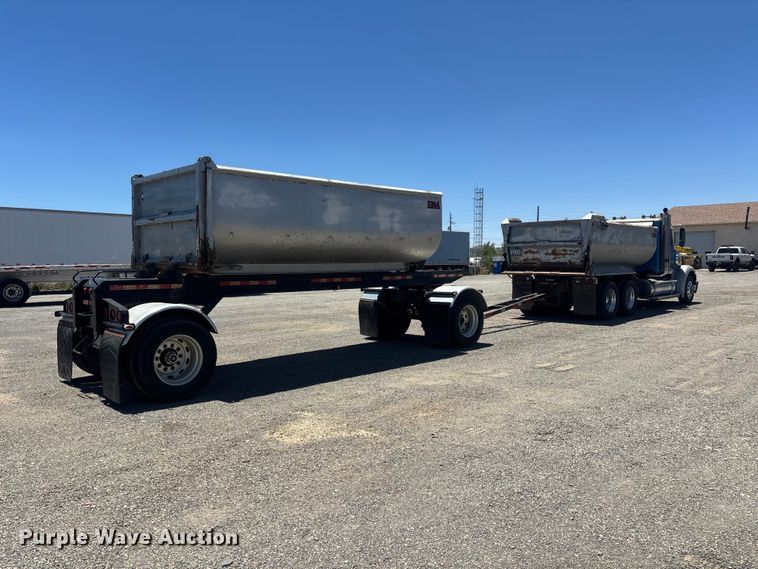 image for item ER7684 2007 Freightliner Coronado dump truck