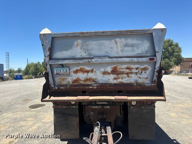 image for item ER7684 2007 Freightliner Coronado dump truck