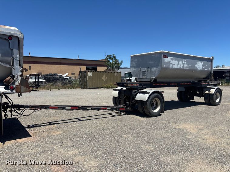 image for item ER7684 2007 Freightliner Coronado dump truck