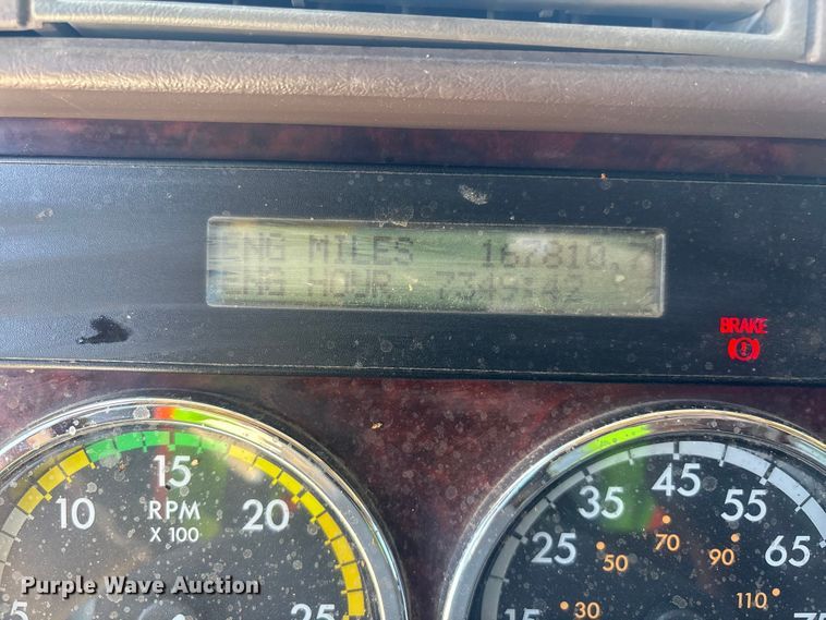 image for item ER7684 2007 Freightliner Coronado dump truck