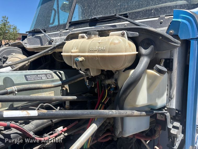image for item ER7684 2007 Freightliner Coronado dump truck