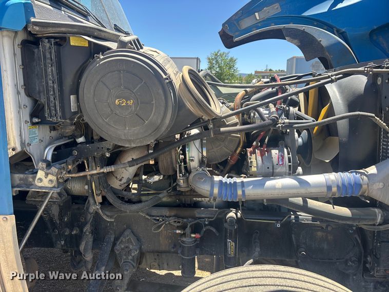 image for item ER7684 2007 Freightliner Coronado dump truck