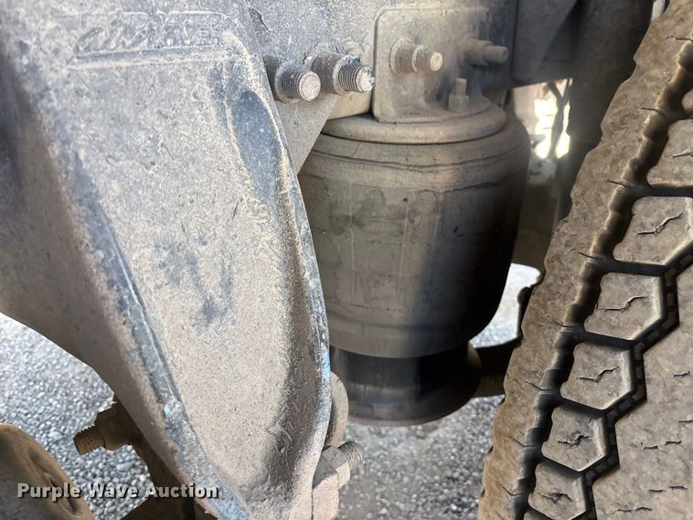 image for item ER7684 2007 Freightliner Coronado dump truck
