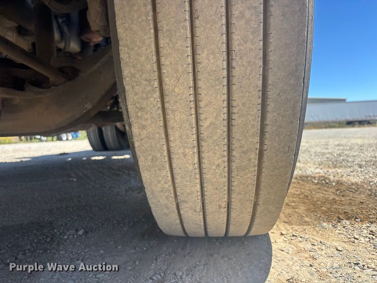 image for item ER7684 2007 Freightliner Coronado dump truck
