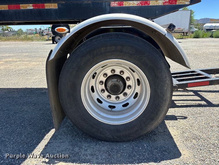 image for item ER7684 2007 Freightliner Coronado dump truck