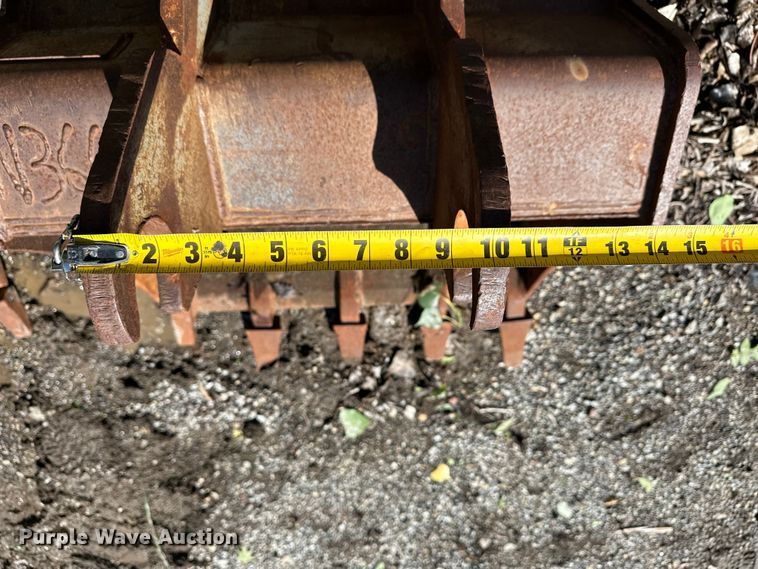 image for item ES6503 (2) excavator buckets