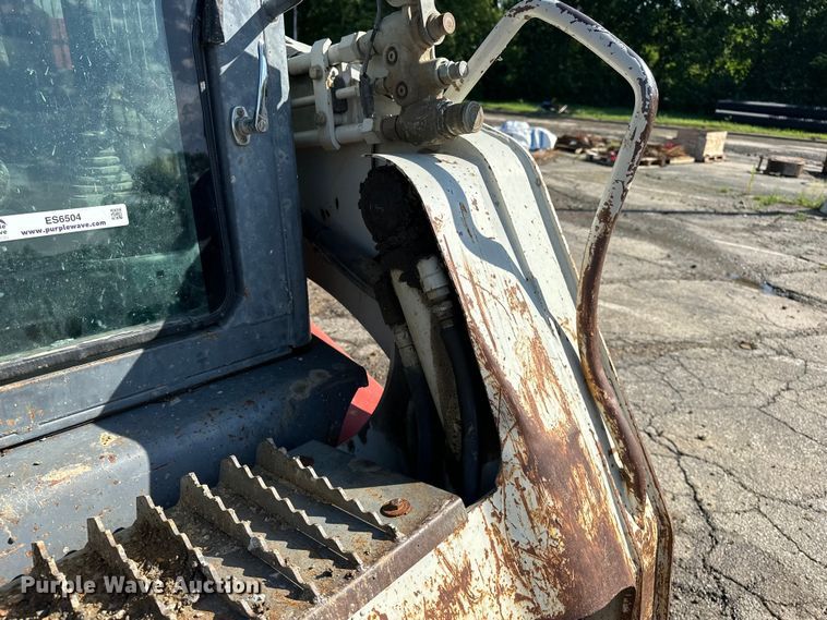 image for item ES6504 2012 Takeuchi TL250 tracked skid steer loader