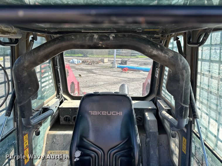 image for item ES6504 2012 Takeuchi TL250 tracked skid steer loader