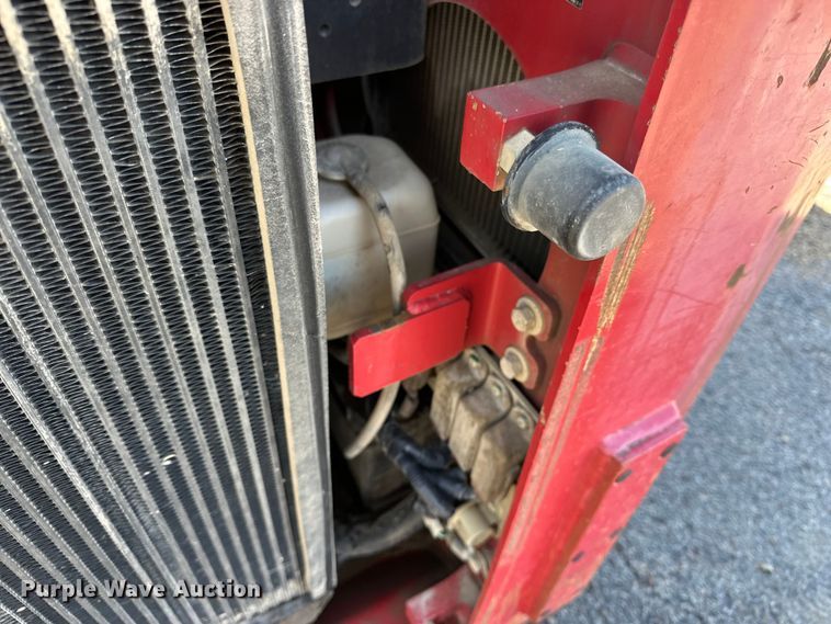image for item ES6504 2012 Takeuchi TL250 tracked skid steer loader