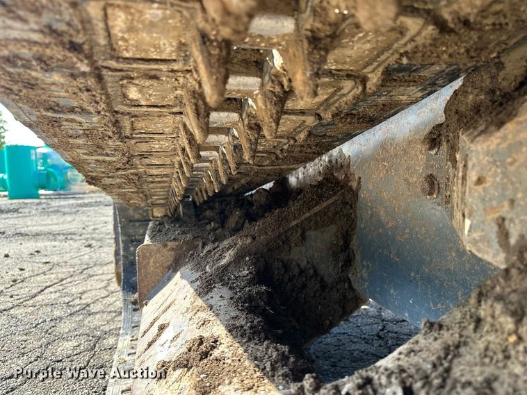 image for item ES6504 2012 Takeuchi TL250 tracked skid steer loader
