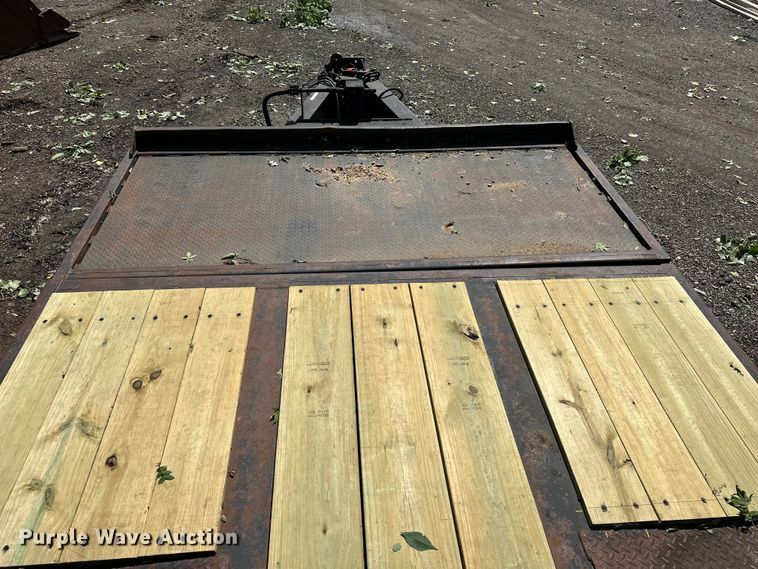 image for item ES6505 1997 Trail King tilt deck equipment trailer