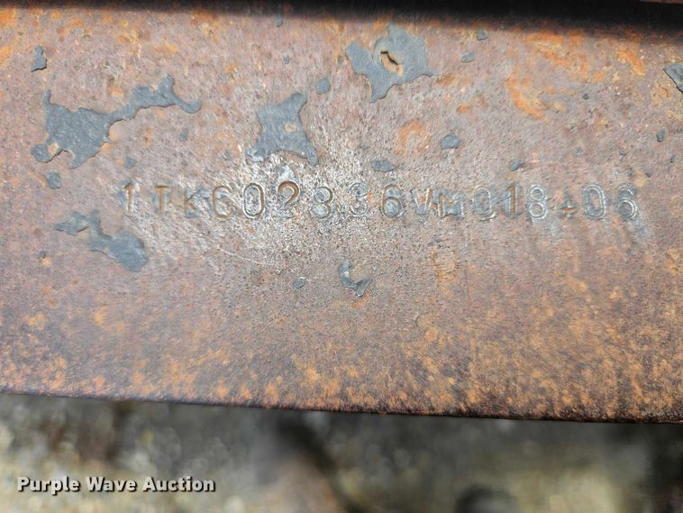 image for item ES6505 1997 Trail King tilt deck equipment trailer