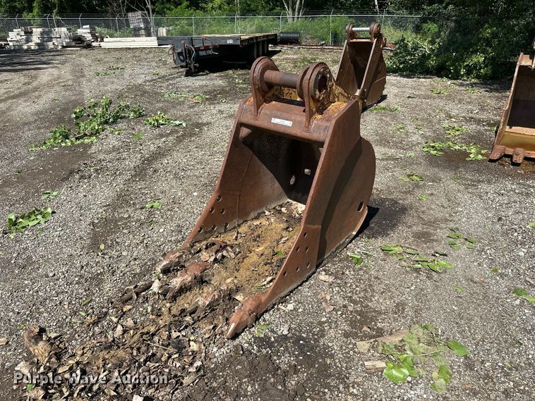 image for item ES6507 Excavator bucket
