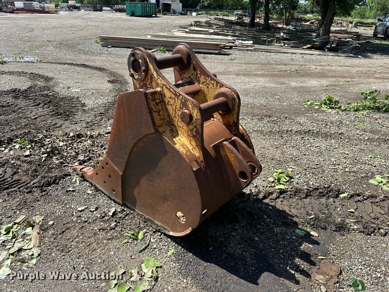 image for item ES6507 Excavator bucket