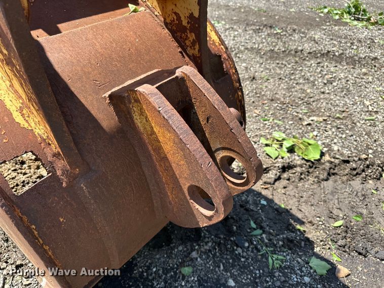image for item ES6507 Excavator bucket