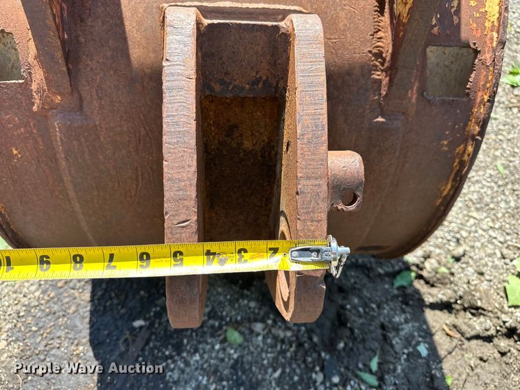 image for item ES6507 Excavator bucket