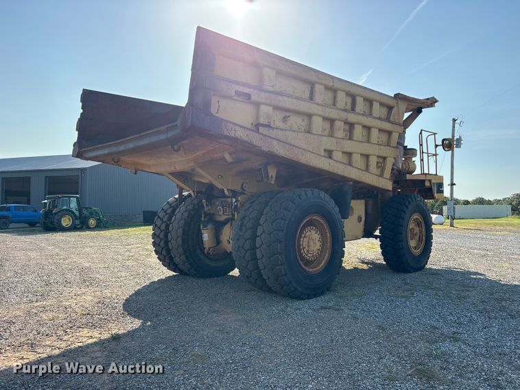 image for item ET0090 1990 Caterpillar 769C articulated haul truck