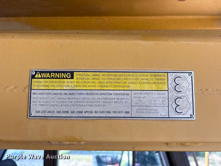 image for item ET0090 1990 Caterpillar 769C articulated haul truck