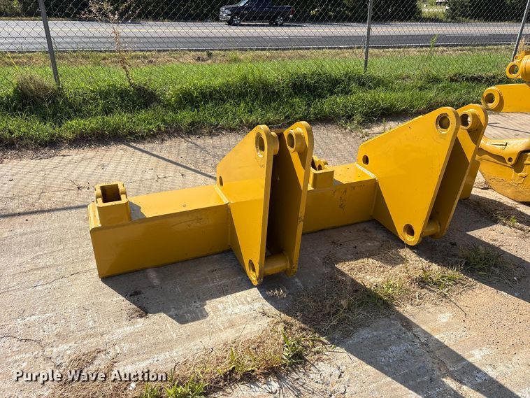 image for item ET0091 Dozer ripper frame