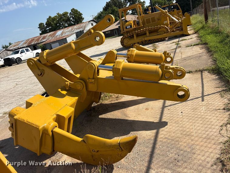 image for item ET0092 Dozer ripper