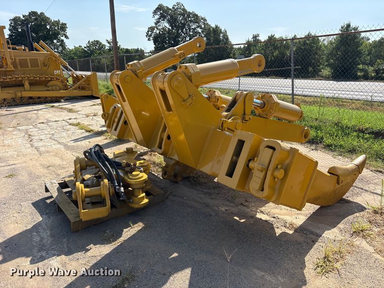 image for item ET0092 Dozer ripper